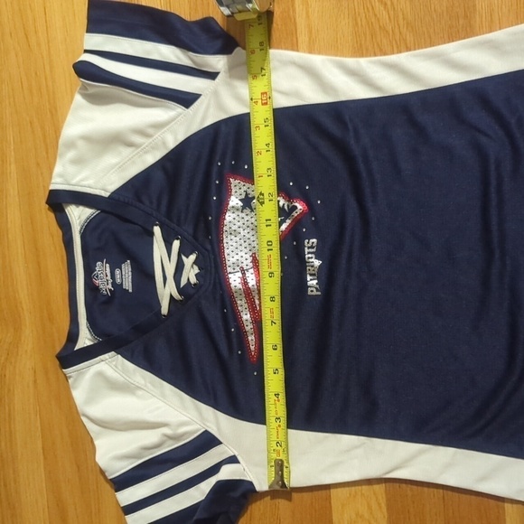 Patriots Jersey Women's Medium NFL New England Football - Picture 5 of 8